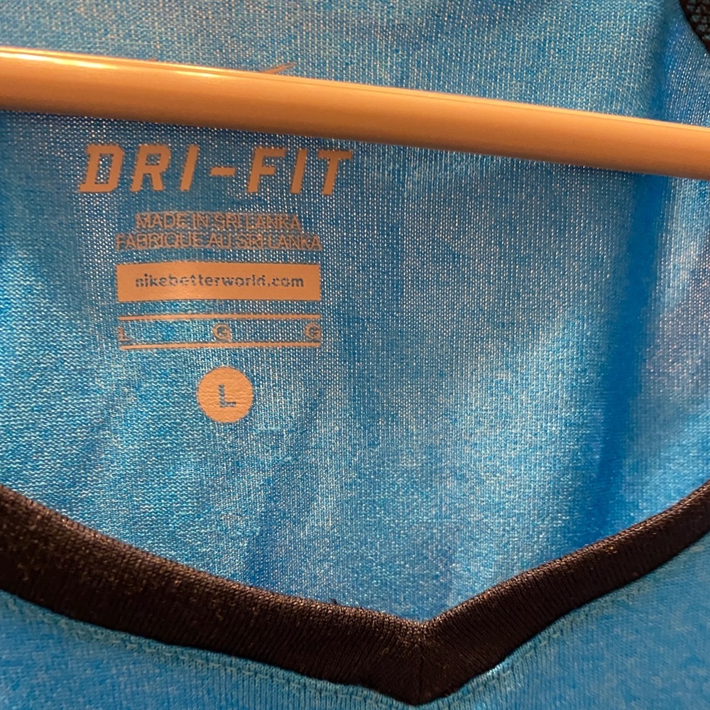 Lightly Used Nike Exercise Tee In Size Medium. - image 4